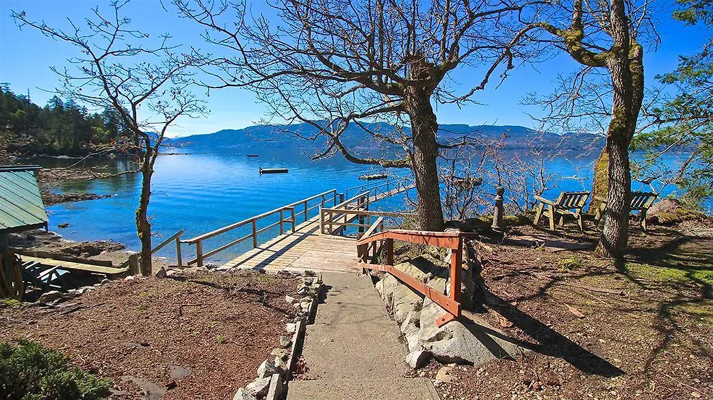 Prázdninový dům Sea Breeze Ocean Front Home North Saanich Kanada